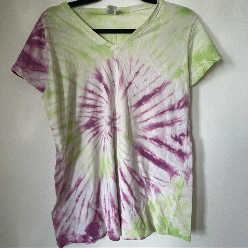 Purple & Green TieDye Vneck Tshirt